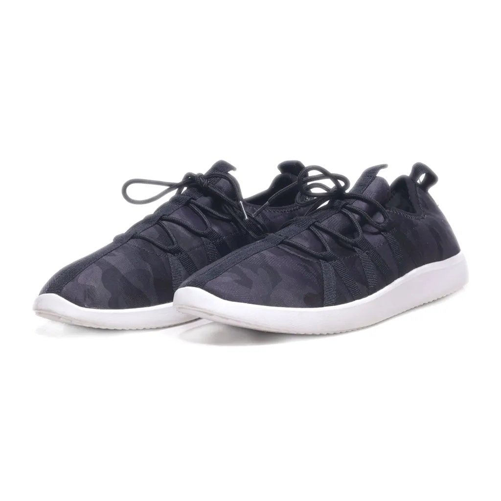 Guess Cloud Low-Top Sneakers Fabric Black Colour For Men