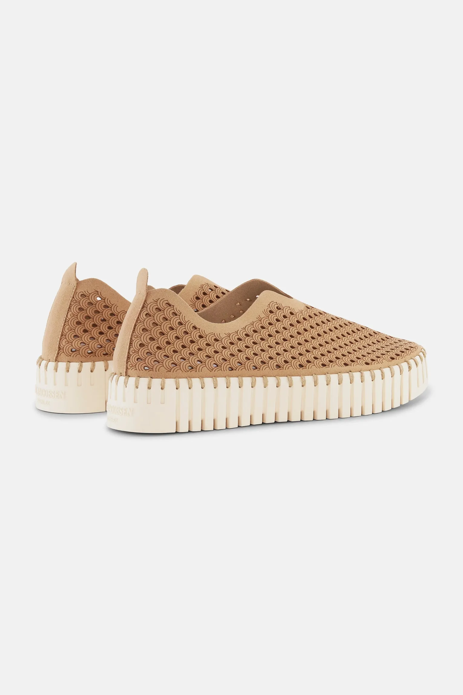 Ilse Jacobsen Hornbæk Tulip3373 Platform Sneakers  | Latte 110