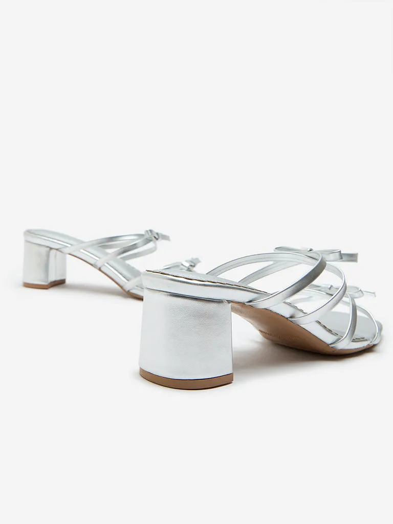 LUNA BLU Silver Bow Pattern Block Heel Sandals